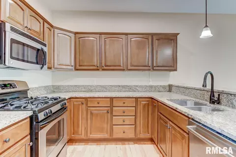 3516 Crystal Spring Dr, Springfield, IL 62711 photo 15