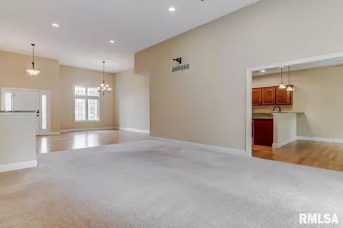 3516 Crystal Spring Dr, Springfield, IL 62711 photo 11