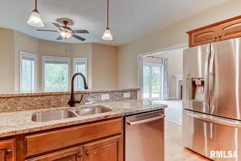 3516 Crystal Spring Dr, Springfield, IL 62711 photo 17