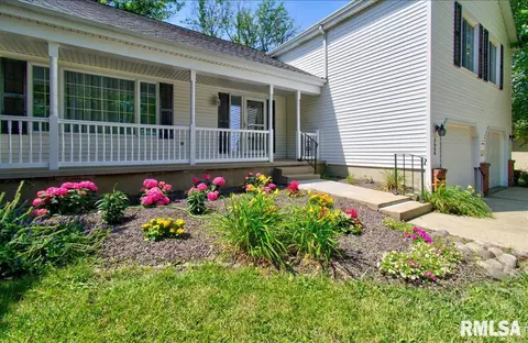 2600 Manchester Dr, Springfield, IL 62704 photo 3