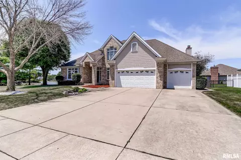 3705 Ginger Crk, Springfield, IL 62711 photo 3