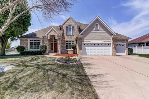3705 Ginger Crk, Springfield, IL 62711 photo 1
