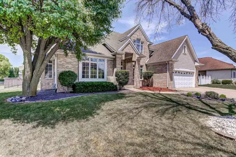 3705 Ginger Crk, Springfield, IL 62711 photo 2