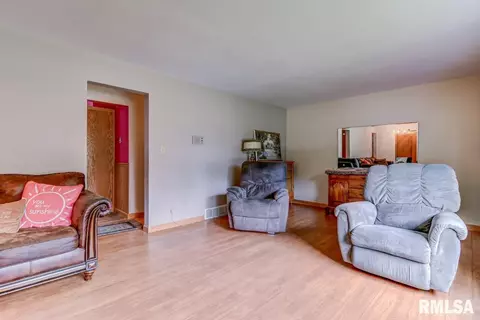 3131 Enos Ave, Springfield, IL 62702 photo 6