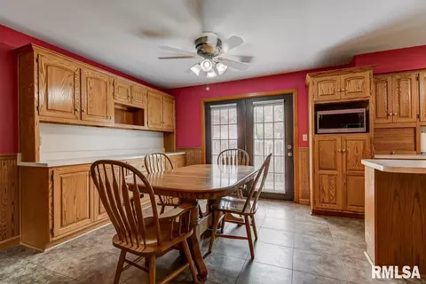 3131 Enos Ave, Springfield, IL 62702 photo 12