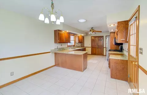 1613 Windycrest Dr, Springfield, IL 62704 photo 15