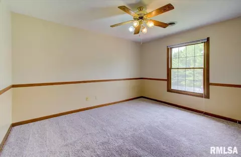 1613 Windycrest Dr, Springfield, IL 62704 photo 27