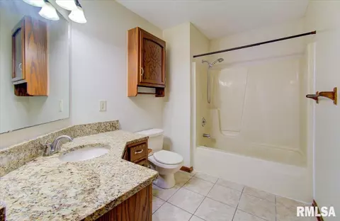 1613 Windycrest Dr, Springfield, IL 62704 photo 25