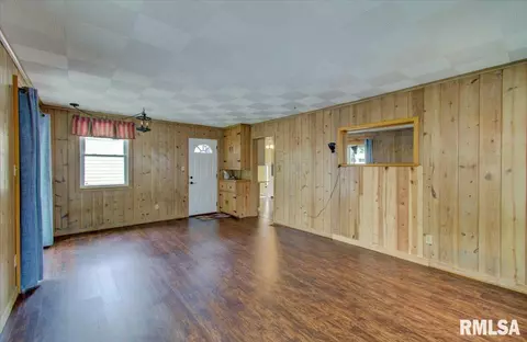 2436 S State St, Springfield, IL 62704 photo 10