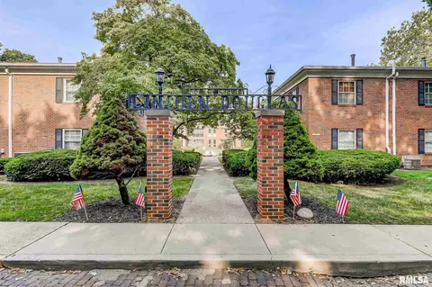 1309 S Douglas Ave, Springfield, IL 62704 photo 4