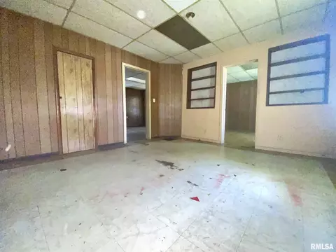 931 W Calhoun Ave, Springfield, IL 62702 photo 6