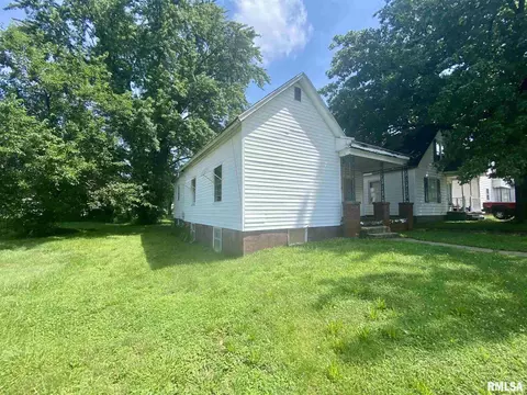 931 W Calhoun Ave, Springfield, IL 62702 photo 3