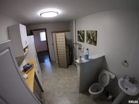 615 E Franklin St, Macomb, IL 61455 photo 44