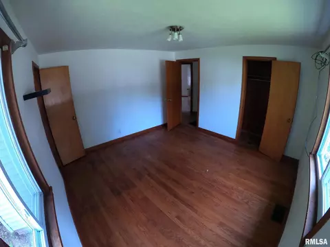 615 E Franklin St, Macomb, IL 61455 photo 23