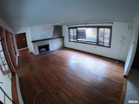 615 E Franklin St, Macomb, IL 61455 photo 29