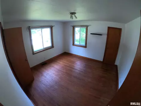 615 E Franklin St, Macomb, IL 61455 photo 19