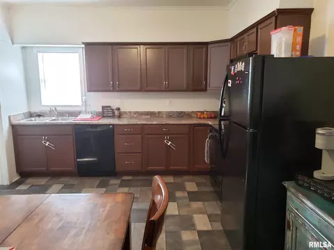 1131 N Patton St, Springfield, IL 62702 photo 12
