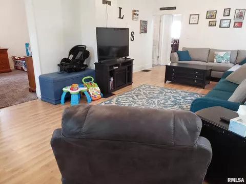 1131 N Patton St, Springfield, IL 62702 photo 4