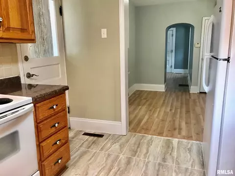 2512 S 9th St, Springfield, IL 62703 photo 10