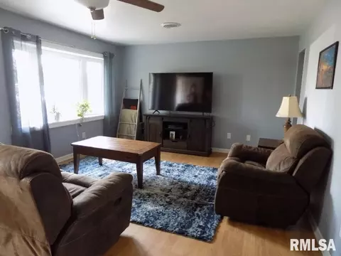 2272 Hazlett Rd, Springfield, IL 62707 photo 3