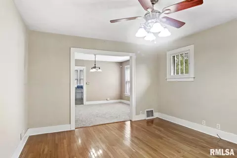 1712 S Pasfield, Springfield, IL 62704 photo 7