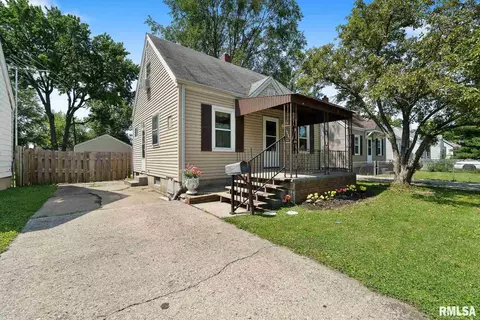 2272 E Keys Ave, Springfield, IL 62702 photo 3