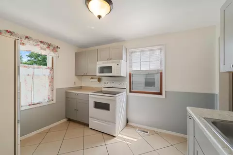 2272 E Keys Ave, Springfield, IL 62702 photo 12