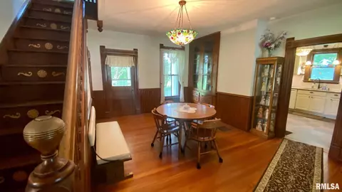 433 Walnut St, Dawson, IL 62520 photo 13