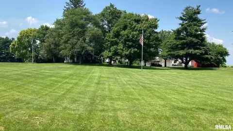 433 Walnut St, Dawson, IL 62520 photo 42