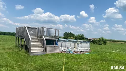 433 Walnut St, Dawson, IL 62520 photo 37