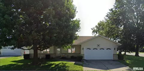 5200 Cantrell Ct, Springfield, IL 62703 photo 1