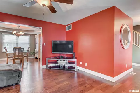 4116 Newtonmore Dr, Springfield, IL 62712 photo 9