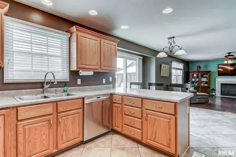 4116 Newtonmore Dr, Springfield, IL 62712 photo 13