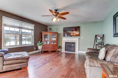 4116 Newtonmore Dr, Springfield, IL 62712 photo 18