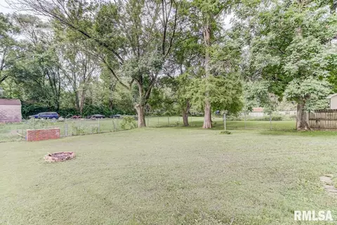 3136 E Division St, Springfield, IL 62702 photo 36