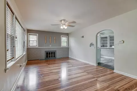 3136 E Division St, Springfield, IL 62702 photo 6