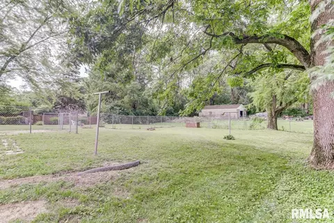 3136 E Division St, Springfield, IL 62702 photo 35