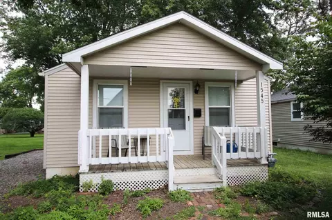 1545 Selinger St, Springfield, IL 62702 photo 2