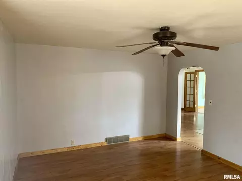 2176 E Converse Ave, Springfield, IL 62702 photo 6
