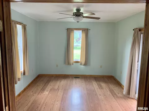 2176 E Converse Ave, Springfield, IL 62702 photo 11