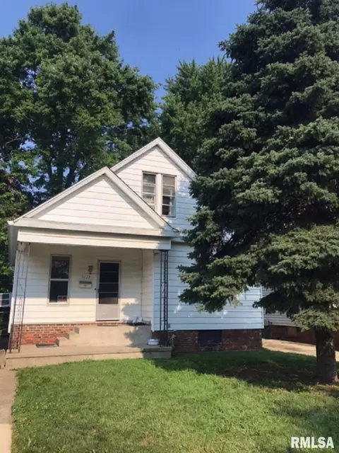 1117 N Walnut St, Springfield, IL 62702 photo 1