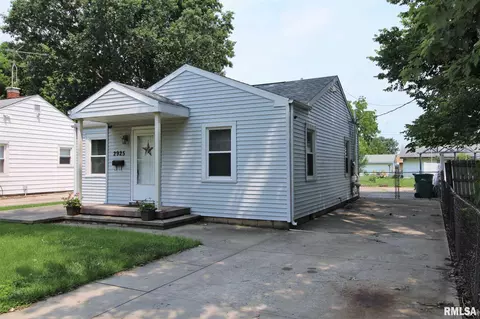 2925 Elliott St, Springfield, IL 62702 photo 5