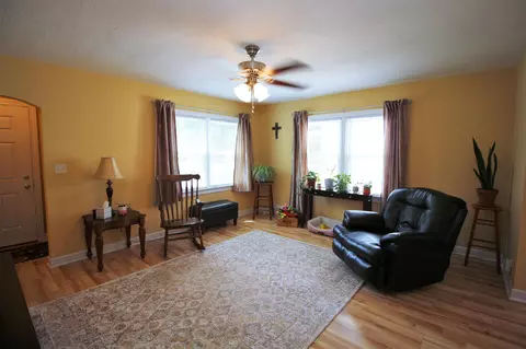 2925 Elliott St, Springfield, IL 62702 photo 10