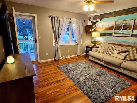 28 Melody Ln, Springfield, IL 62702 photo 4