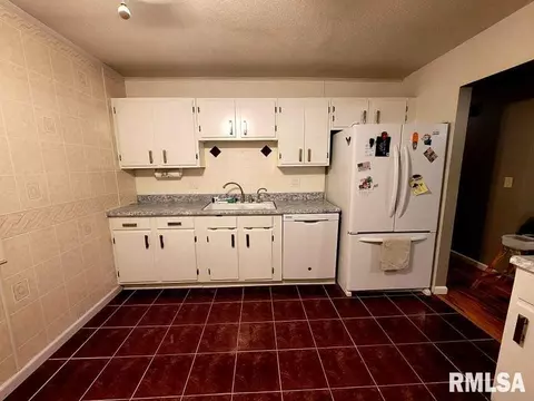 28 Melody Ln, Springfield, IL 62702 photo 7
