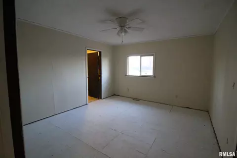 5499 Old Jacksonville Rd, Springfield, IL 62707 photo 9