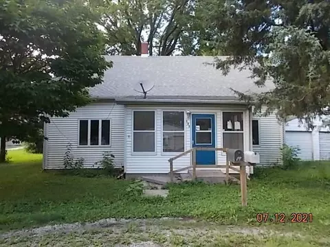102 E Pine St, Tallula, IL 62688 photo 1