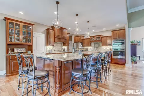 5832 Hedley Rd, Springfield, IL 62711 photo 10