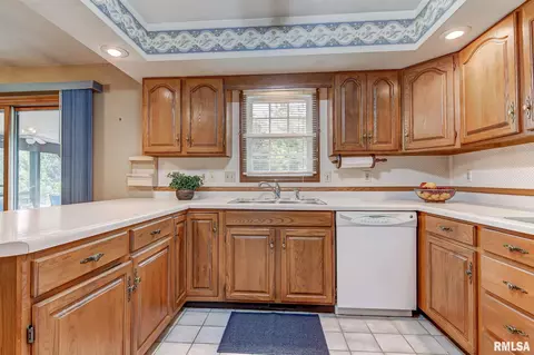 2809 Rainier Dr, Springfield, IL 62704 photo 12