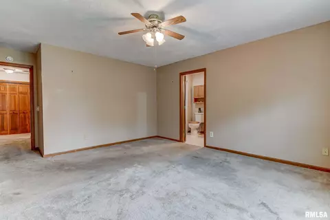 2809 Rainier Dr, Springfield, IL 62704 photo 15